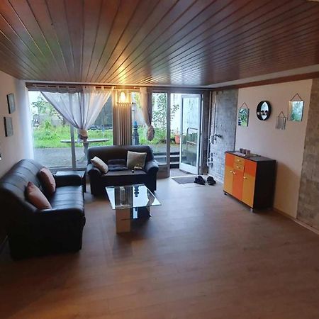 Gemuetliche Apartments In Niederdorfelden Bagian luar foto