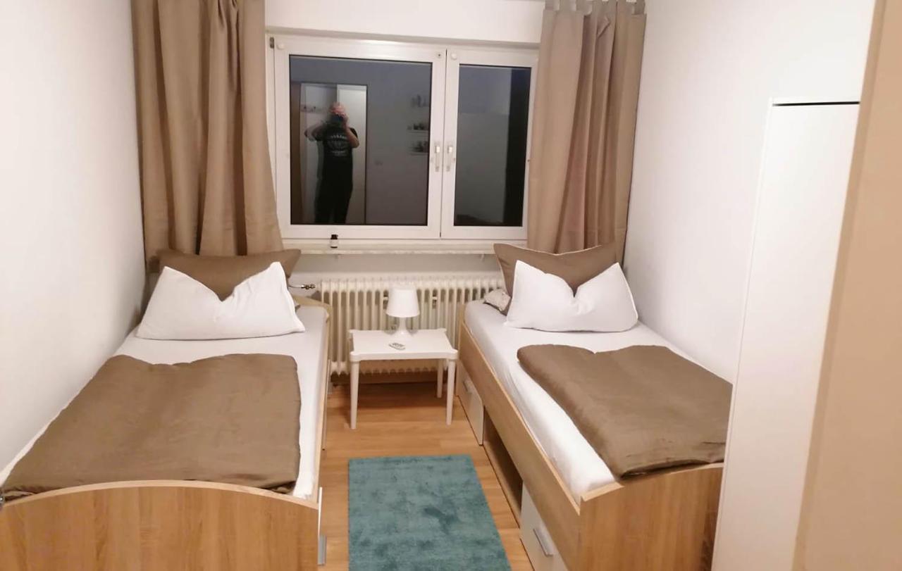 Gemuetliche Apartments In Niederdorfelden Bagian luar foto