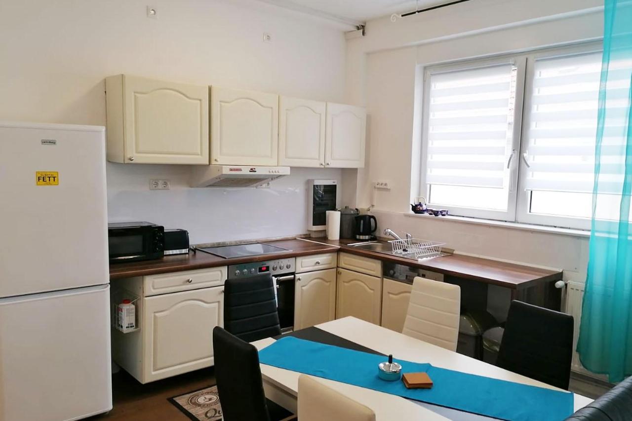 Gemuetliche Apartments In Niederdorfelden Bagian luar foto